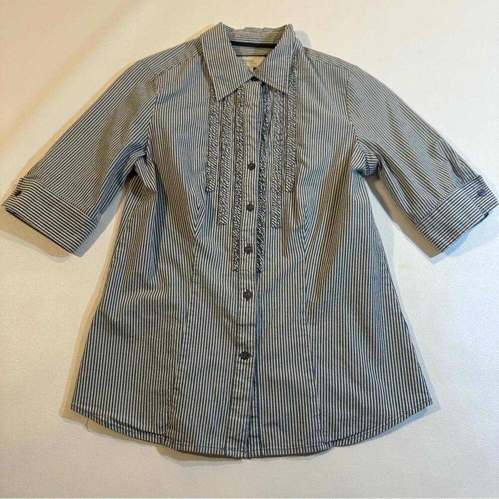 Fossil Size‎ M Blue And White Pinstripe Short Sleeve Blouse